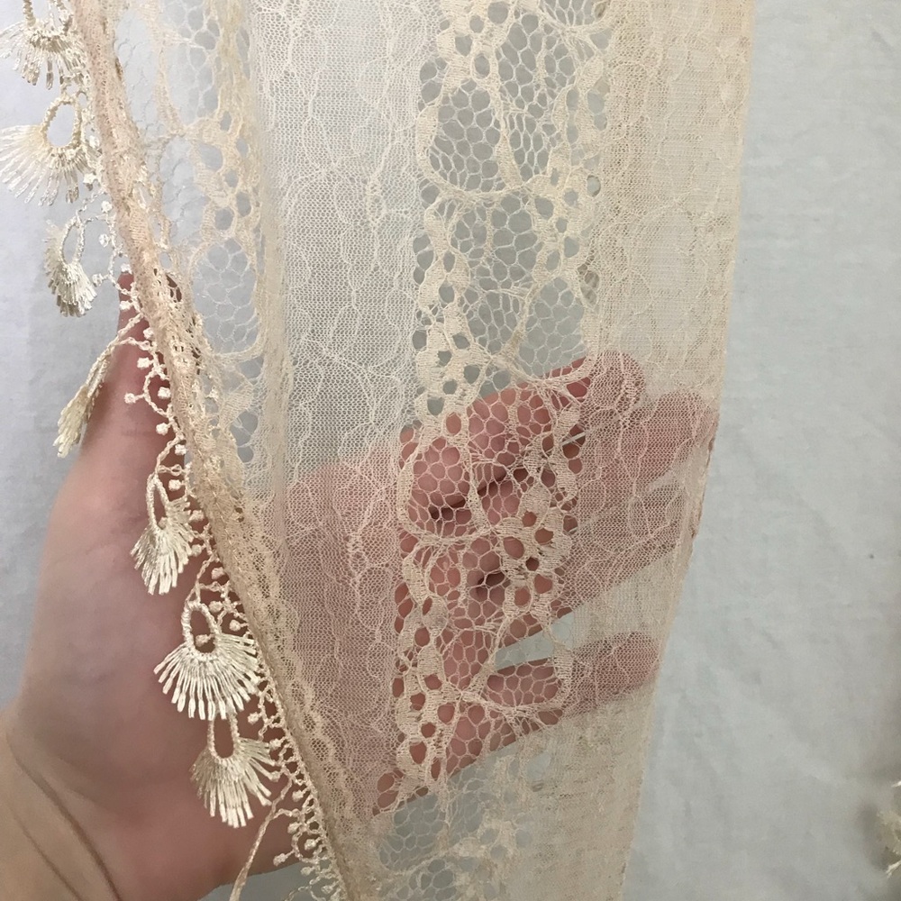 Scarf - Picture 2 of 4